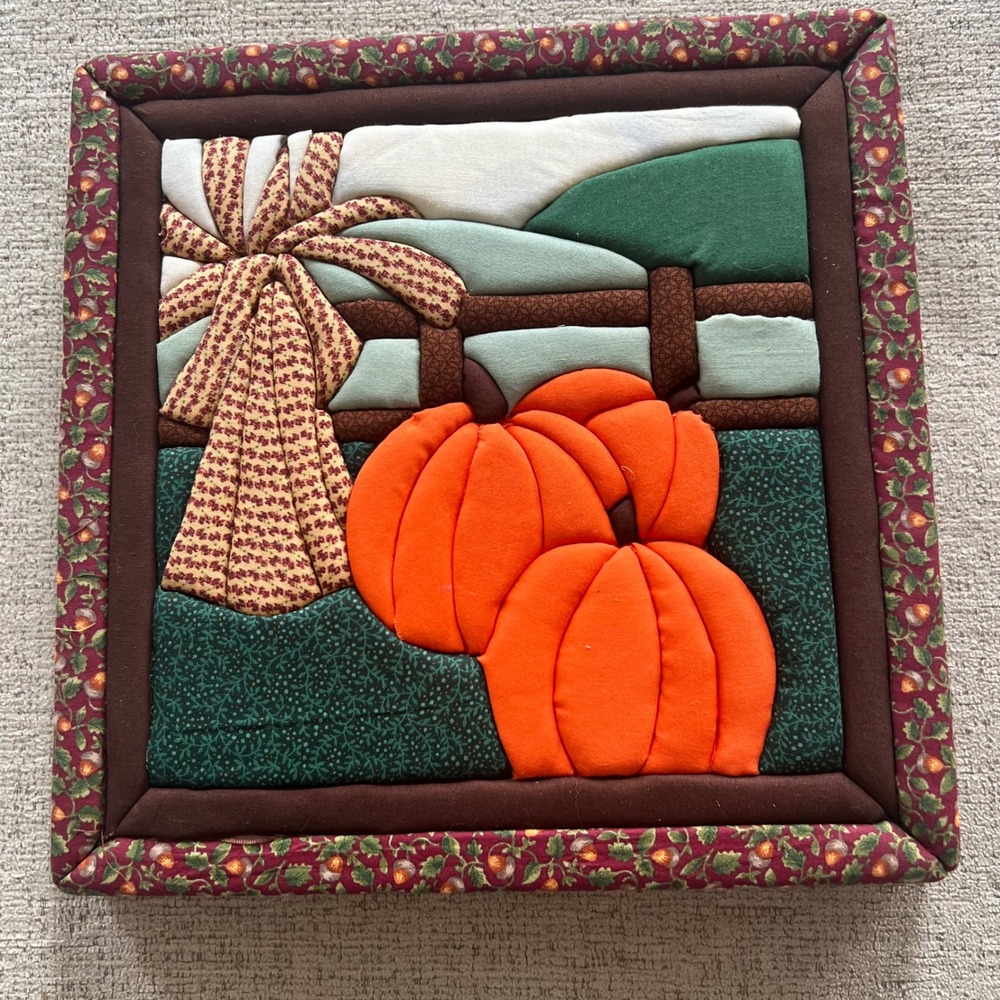 Handmade Fabric Puff Quilt Wall Art‎ Fall Pumpkin Harvest Scene Decor 12x12
